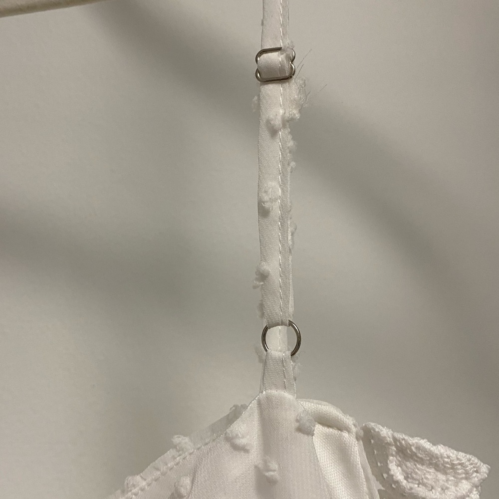 NWT Women’s White Swiss dot size S - Picture 13 of 13